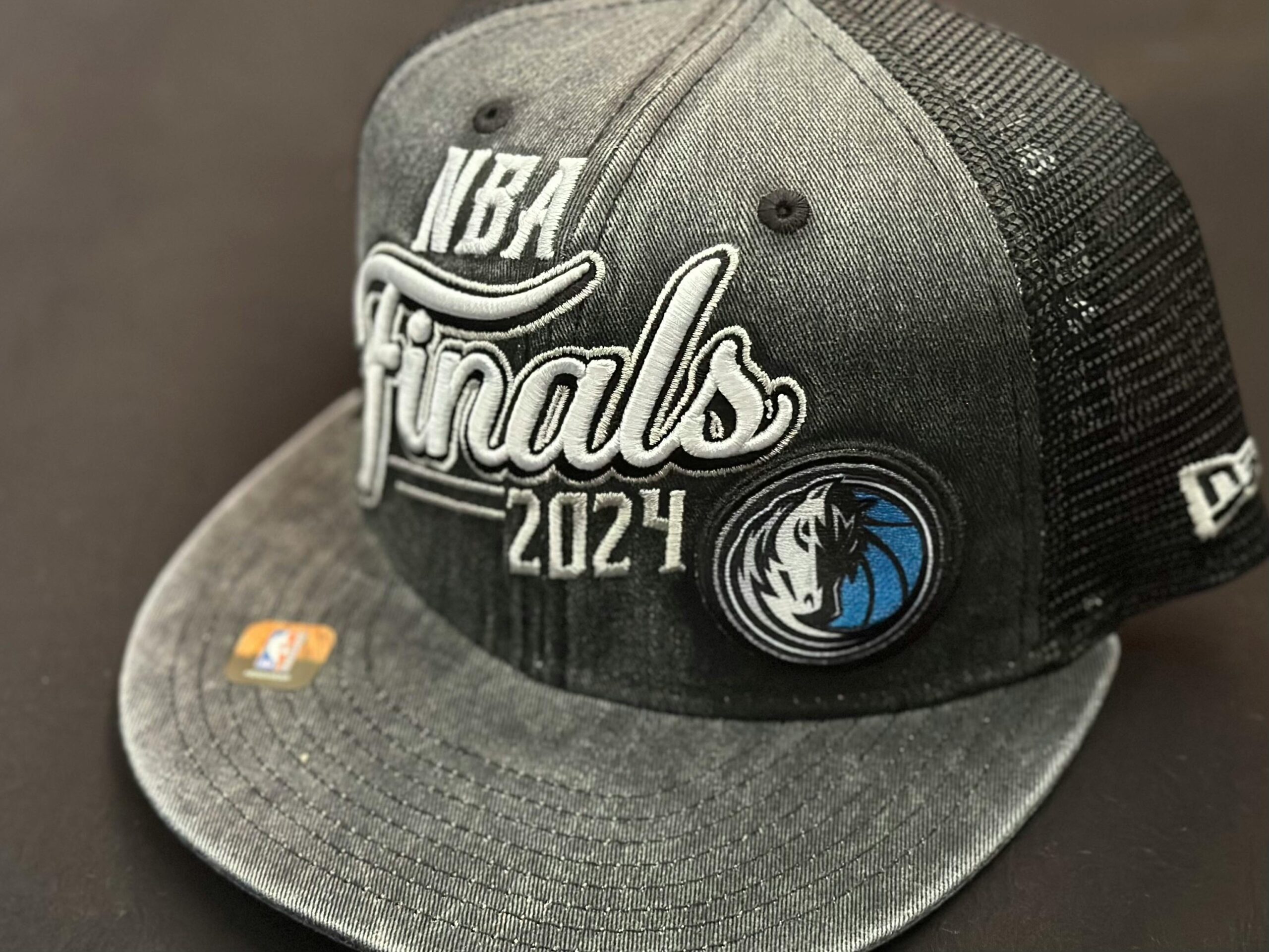 Szary full-cap z logo Dallas Mavericks