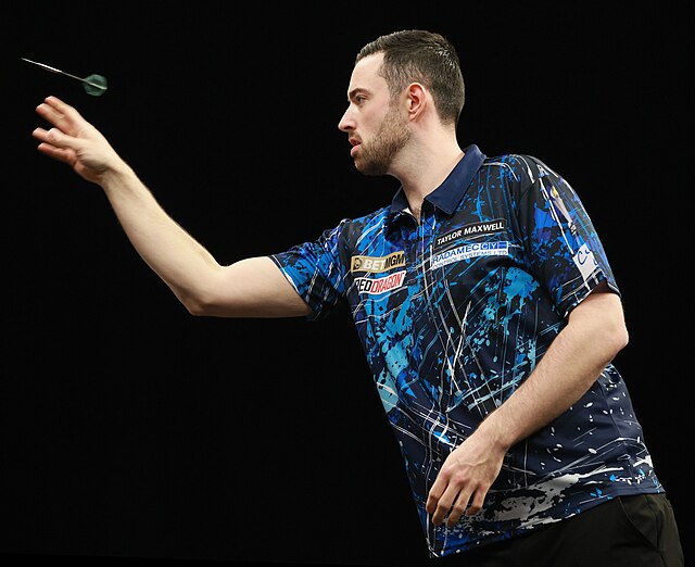 Luke Humphries wygrywa Czech Darts Open