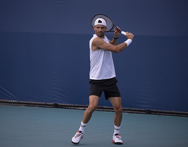 Grigor Dimitrov wrócił do gry. Jak poradził sobie przeciwko Francuzowi w Paryżu?