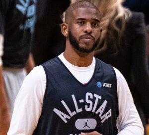 Chris Paul w koszulce All-Star podczas weekendu gwiazd NBA