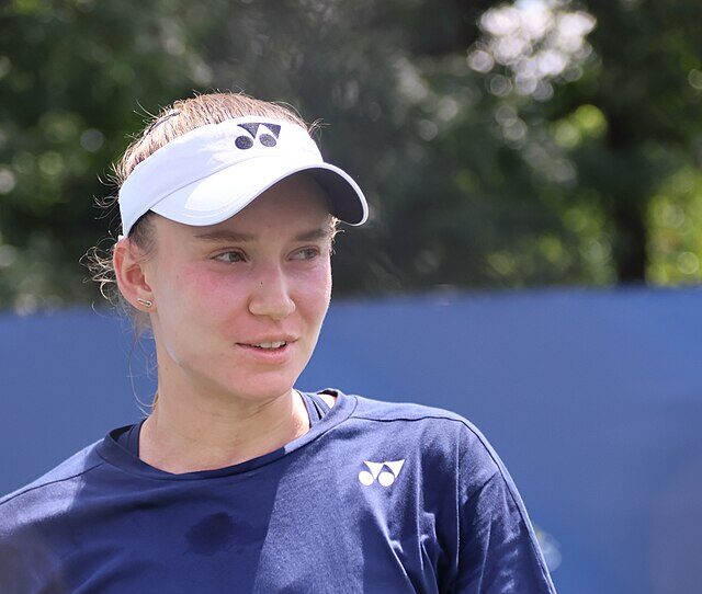 Zmiana rywalki niczego nie zmieniła. Rybakina w półfinale WTA Finals