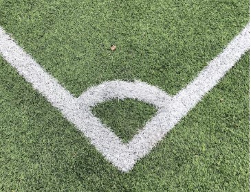 Narożnik boiska piłkarskiego