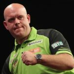 Michael van Gerwen zaciska pięść