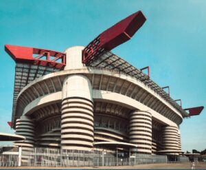 Obiekt San Siro z zewnętrznej strony