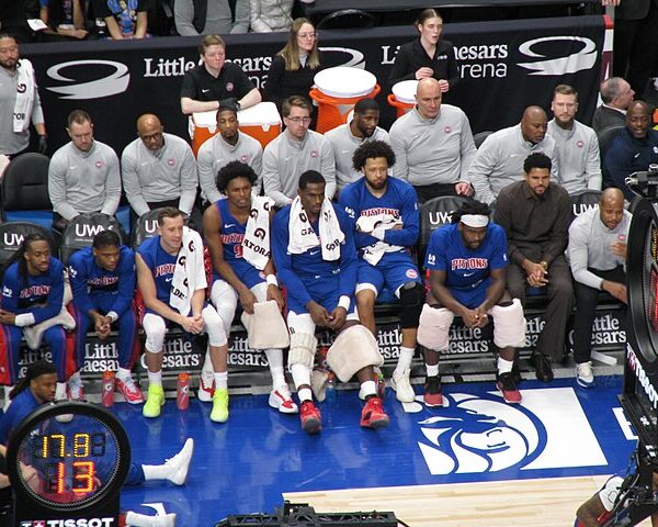 Ławka rezerwowych Detroit Pistons