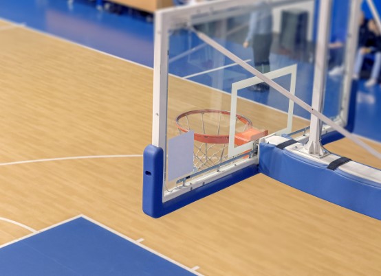 Tablica koszykarska od tyłu