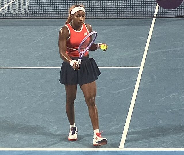 Coco Guaff idąca w stronę linii końcowej po wymianie