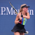 Magdalena Fręch po zagranym backhandzie