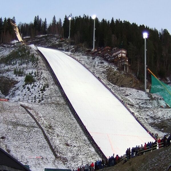 Mamut w Vikersund