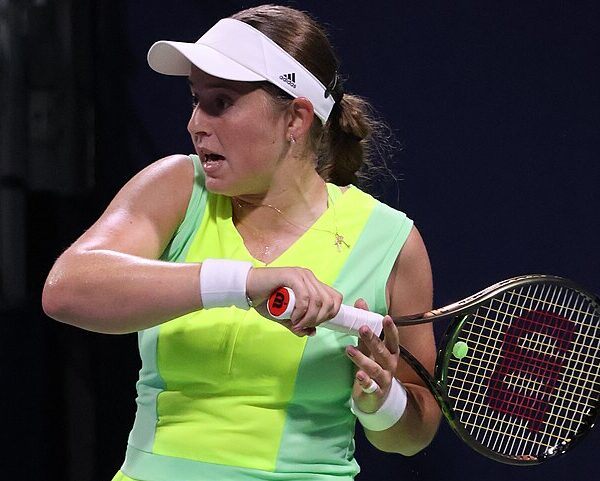 Jelena Ostapenko w zielonym stroju