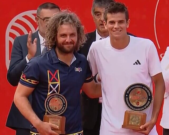 Rafael Todar z Marco Trungellitim podczas ceremonii wręczenia nagród