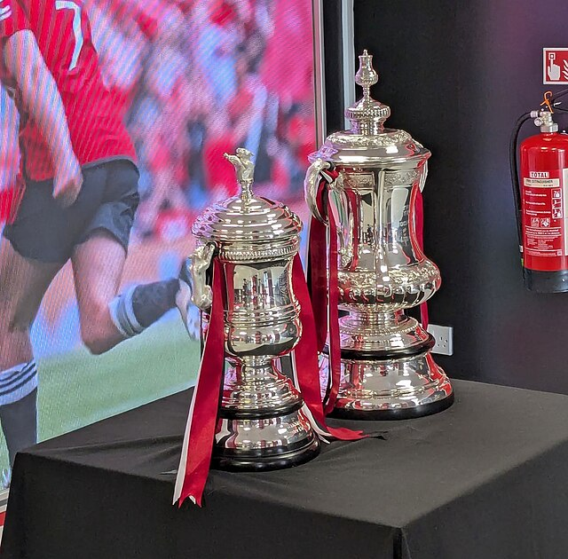 Puchary FA Cup w klubowej gablocie Manchesteru United