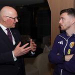 Andy Robertson w spotkaniu z pierwszym ministrem Szkocji