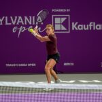 Maja Chwalińska przymierzająca się do zagrania skrótu