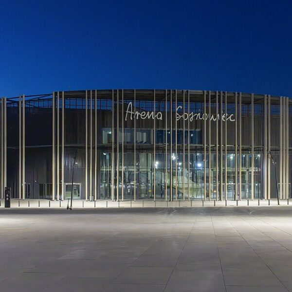 Arena Sosnowiec w zmroku